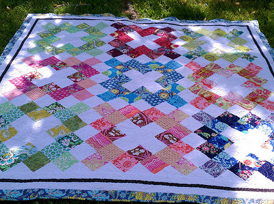 Pinked Charms Quilt