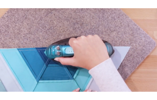 Set seam with iron